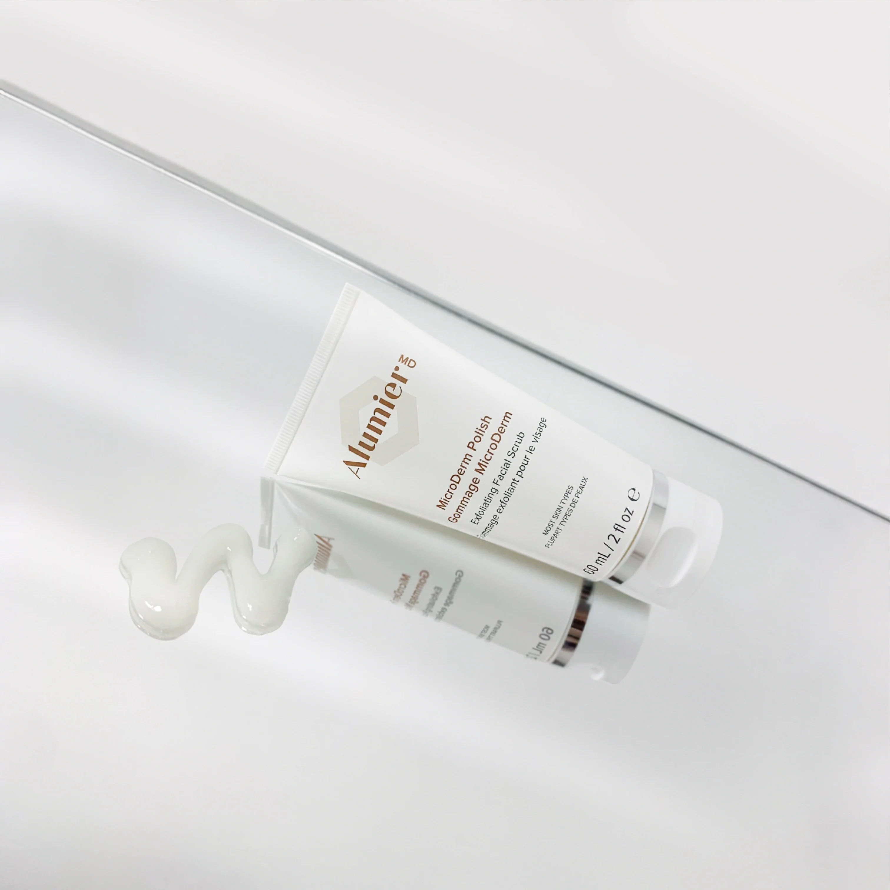 Alumier MD | MicroDerm Polish (60ml) - Image 9