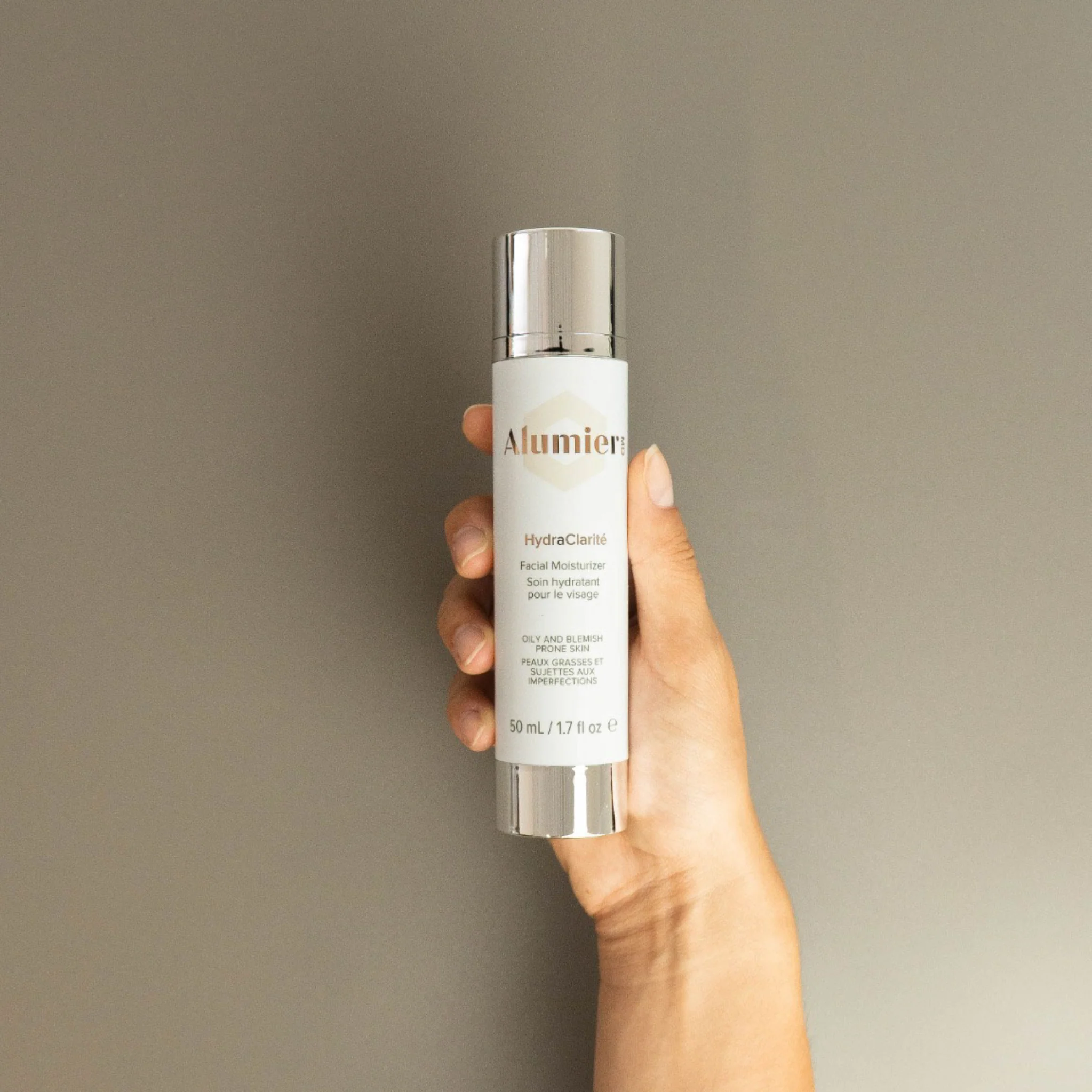 Alumier MD | HydraClarite Moisturiser (50ml) - Image 4
