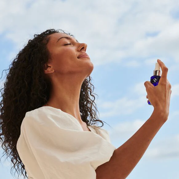 iS Clinical | Copper Firming Mist - Image 3
