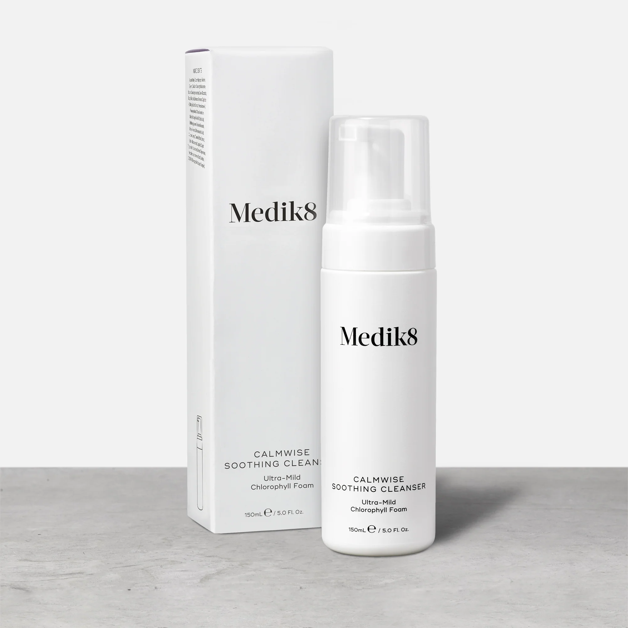 Medik8 | Calmwise Soothing Cleanser (150ml) - Image 9