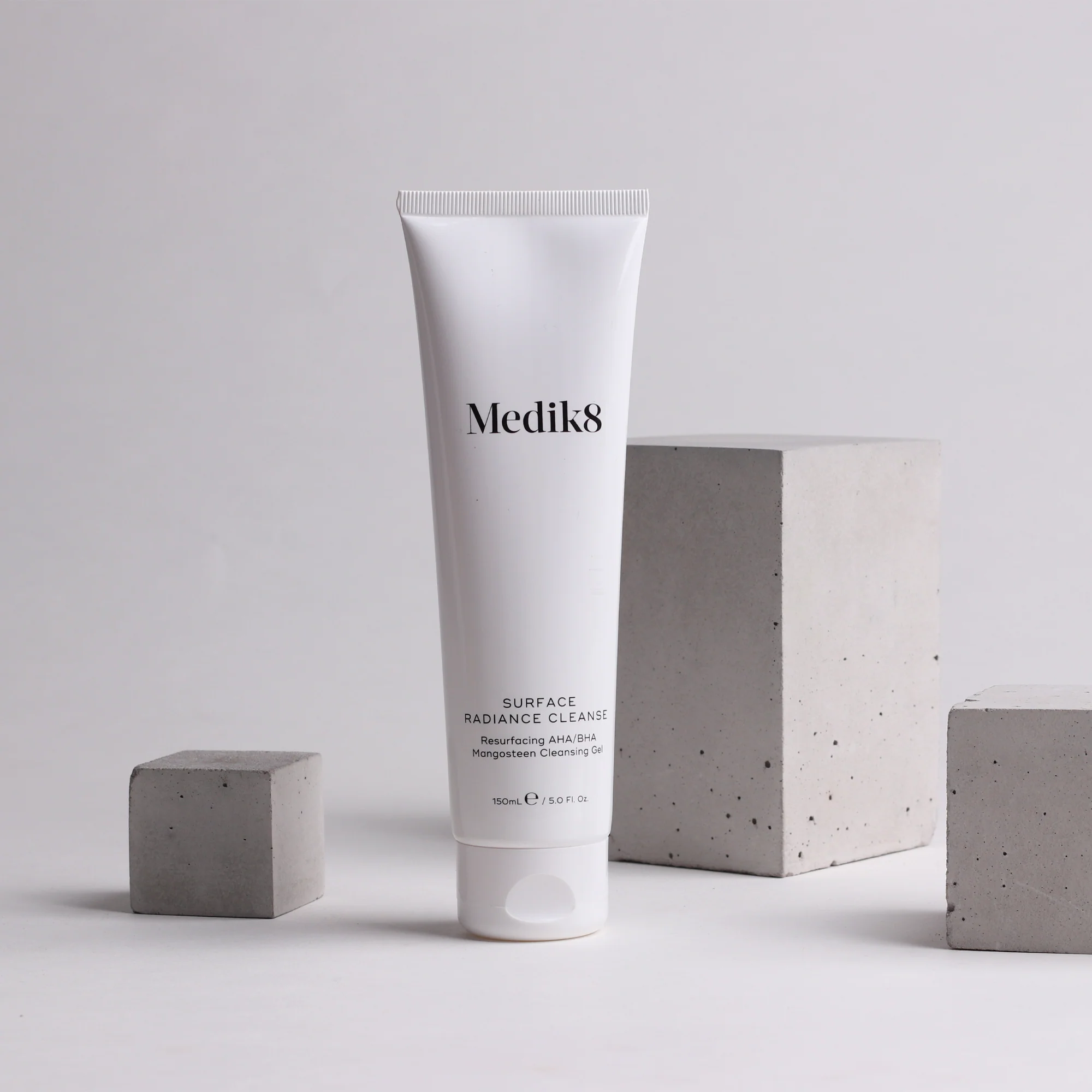 Medik8 | Surface Radiance Cleanser (150ml) - Image 10