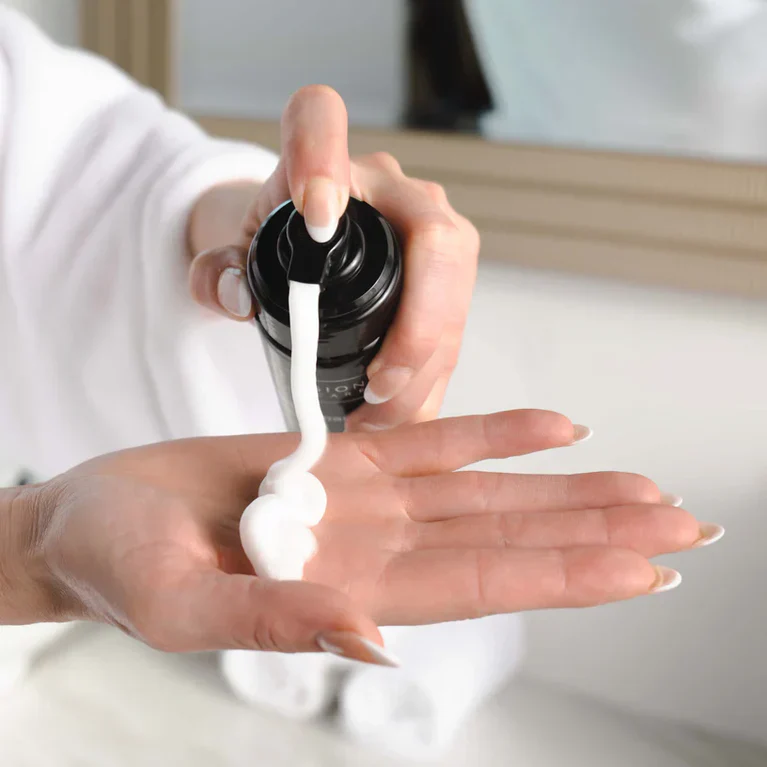 Revision Skincare | Gentle Foaming Cleanser (150ml) - Image 3